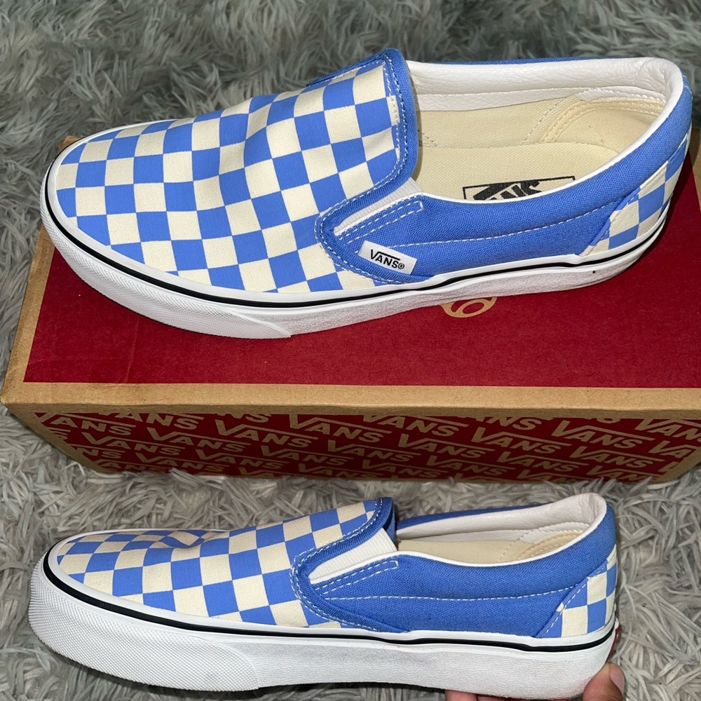 Classic Slip-On Checkerboard Shoe women’s size 8
